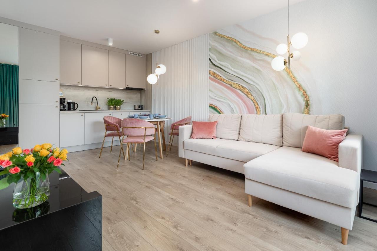 Seaside 4 Pory Roku Apartmán Kolobřeh