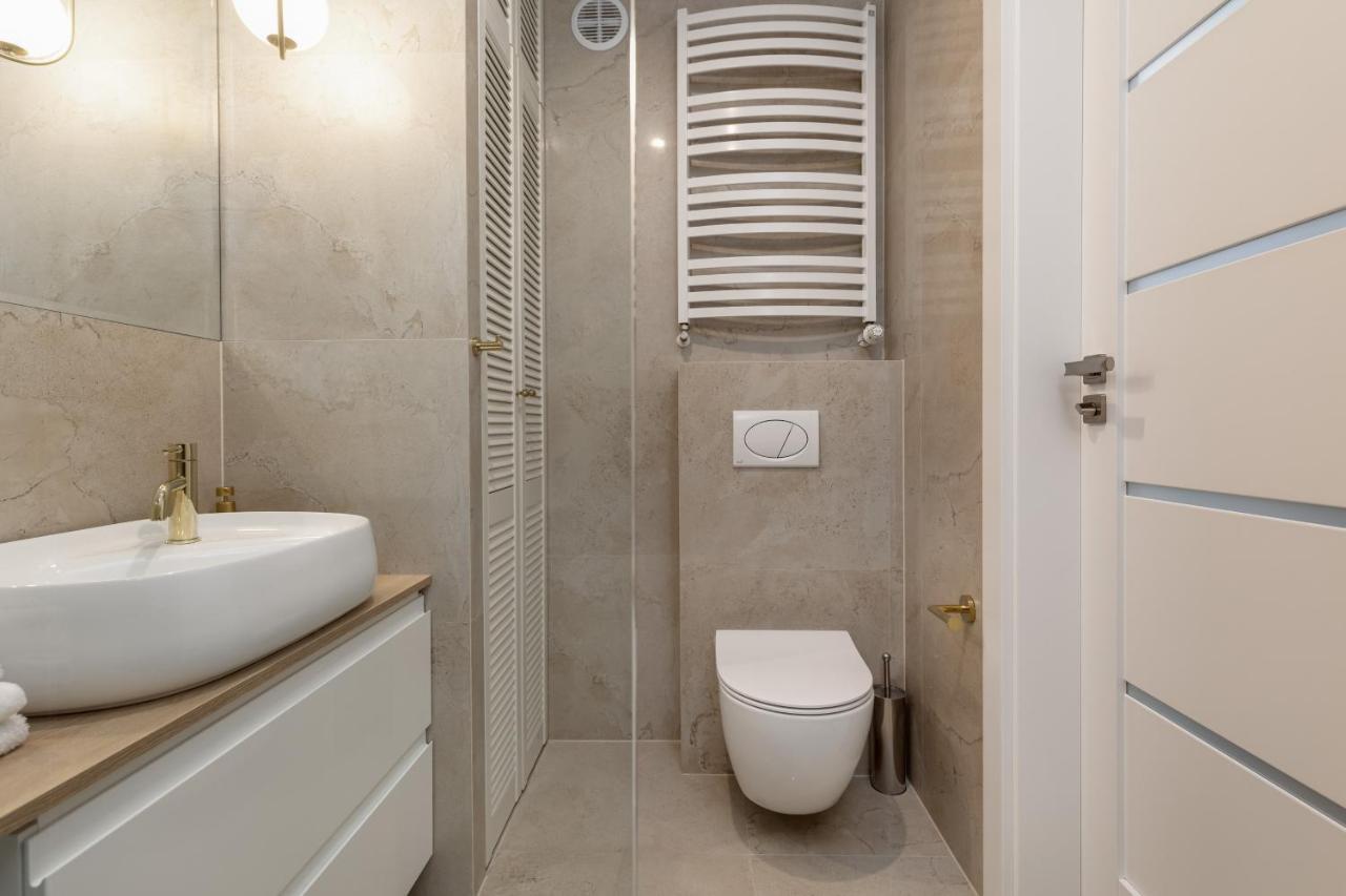 Seaside 4 Pory Roku Apartmán *